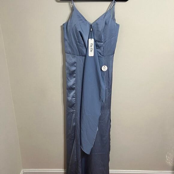 Chi Chi London Blue Formal Slit Dress Size 8 Medium - Picture 4 of 7